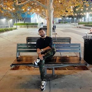 Meet your Posher, Noe